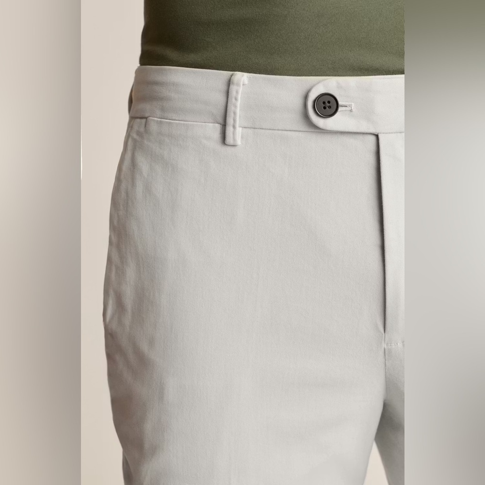 Bonobos Slim Fit Primo Chino in Oyster Grey - Picture 2 of 7